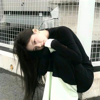 沉默一瞬封面
